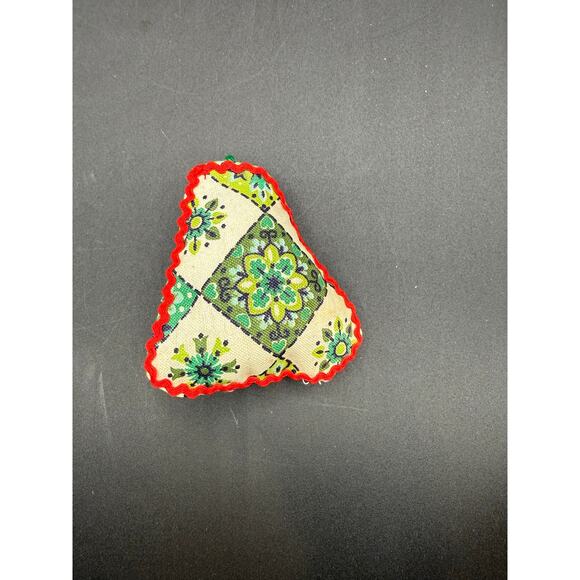 Set of 6 Vintage Handmade Christmas Plush Ornaments - Picture 3 of 7